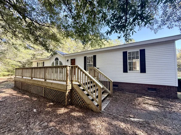 7141 Buck Hideaway Rd NE, Leland, NC 28451