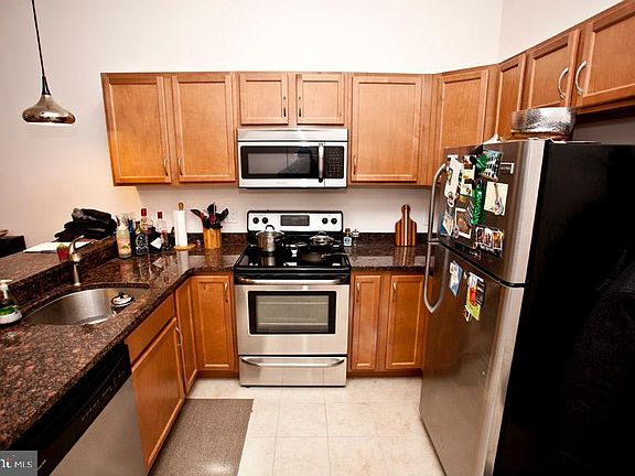 3rd image of 4368 Cresson St APT 306