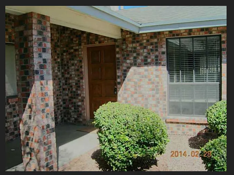7045 Orizaba Ave #D — Photo 4