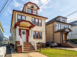 752-754 Eaton St, Elizabeth City, NJ 07202