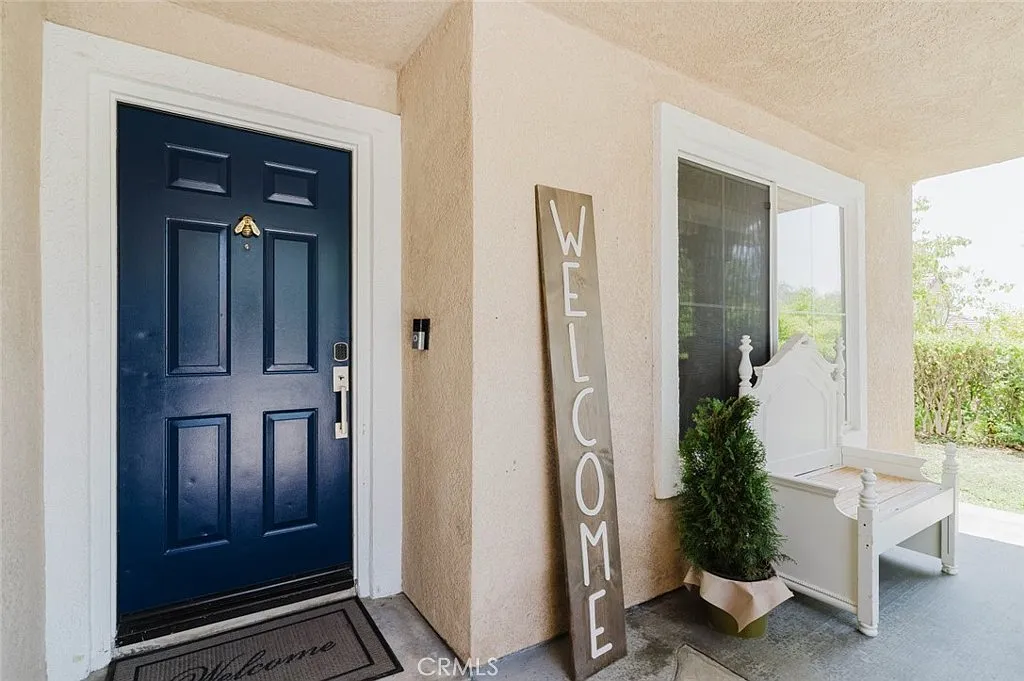 5 bed, 3071 sqft, $6,500 — Photo 2