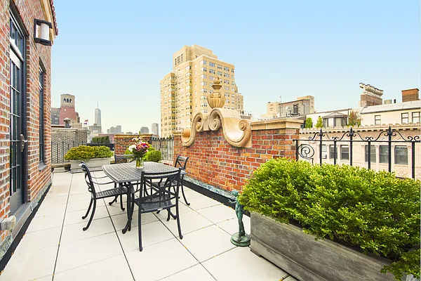 Sold by Stribling | media 26