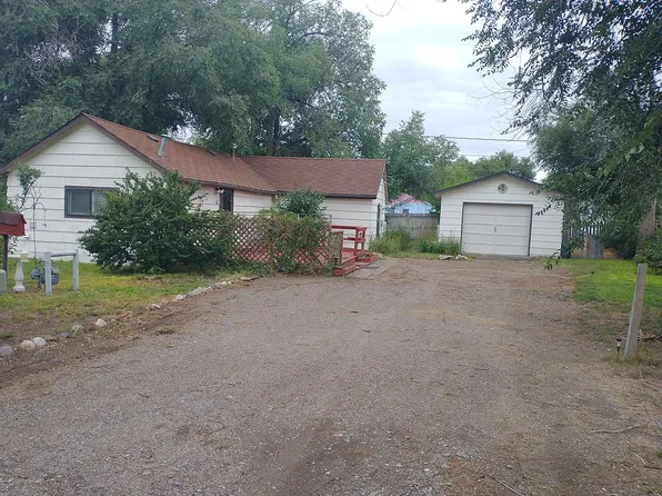 217 Pine St, Riverton, WY 82501