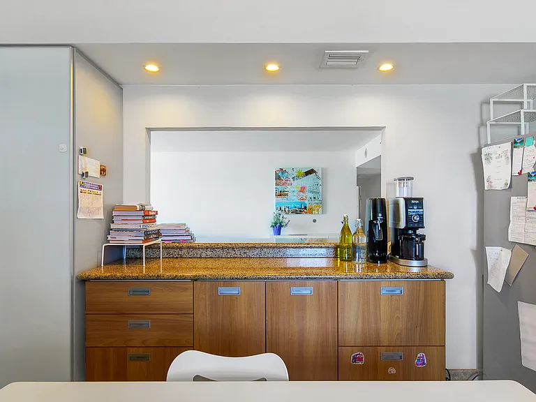 5825 Collins Ave #10G — Photo 3