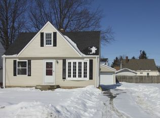 29933 Halifax St, Wickliffe, OH 44092