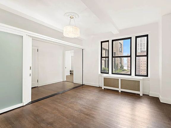 4th image of 243 W End Ave APT 1007