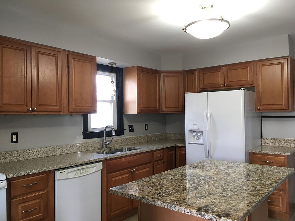 1st image of 7706 Lovella Ave