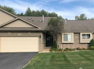 37510 S Dianne Ln, New Boston, MI 48164