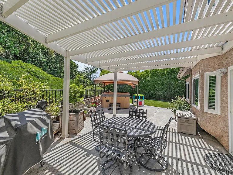 22572 Tulip Ct — Photo 23