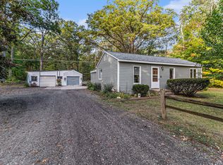 13703 State Rd, Nunica, MI 49448