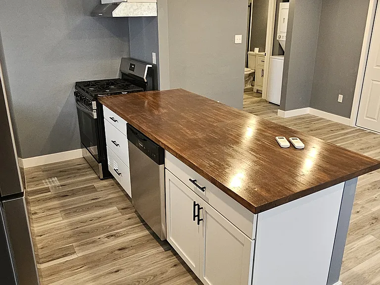 1509 W Worley St #2 — Photo 5