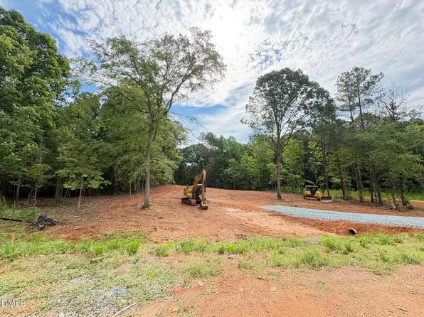 375 Gaines Trl, Pittsboro, NC 27312