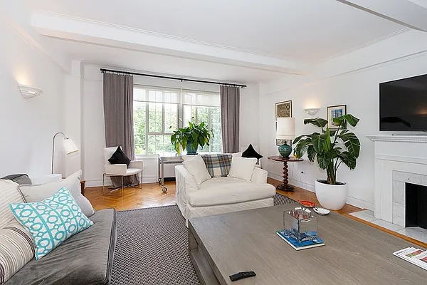 Rented by Rita S Citrin, LREB | media 2