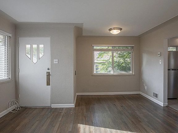 4th image of 1381 S Grant St