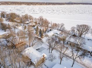 11710 26th Ave N, Plymouth, MN 55441