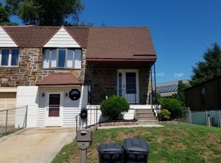 15156 Ina Dr, Philadelphia, PA 19116