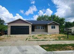 244 W Pleasant St, Hillsboro, OH 45133
