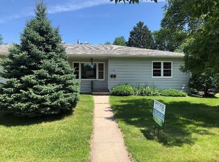 901 16th St S, Moorhead, MN 56560