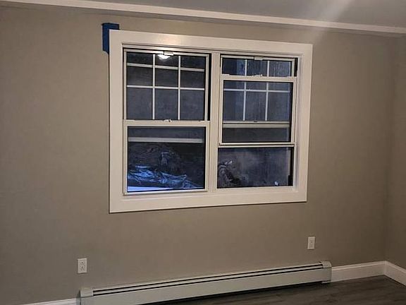 2nd image of 122 Sedgwick Ave