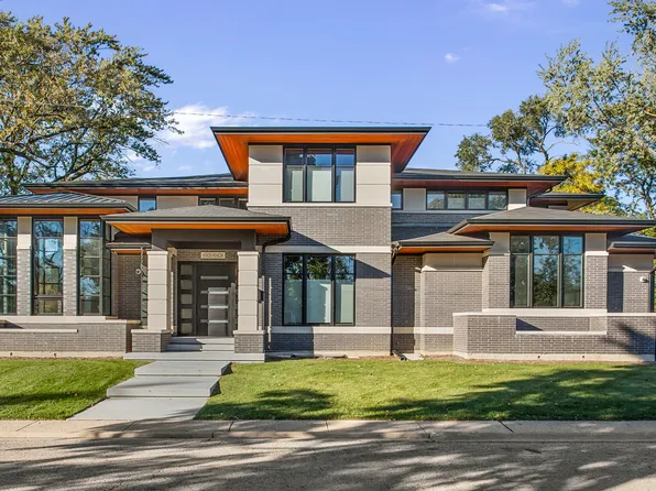 6505 N Knox Ave, Lincolnwood, IL 60712