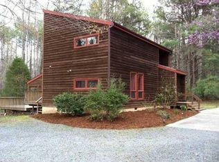 517 Robin Rd, Chapel Hill, NC 27516