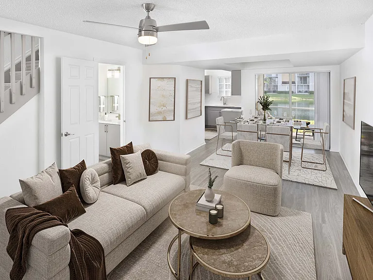 Camden Doral — Photo 11