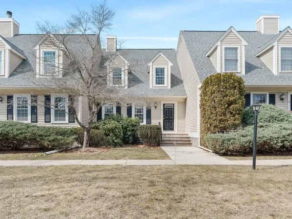 3 Morgan Ln Unit 3, Norton, MA 02766