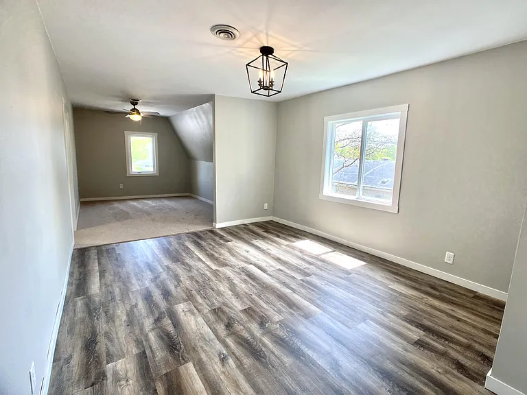 930 S Broadway Ave #4 — Photo 7