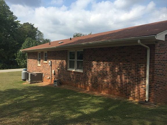2nd image of 1408 Wilkinsville Hwy
