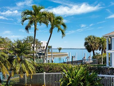 123 12th St E, Tierra Verde, FL, 33715