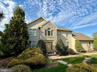 100 Deborah Dr, Wyomissing, PA 19610