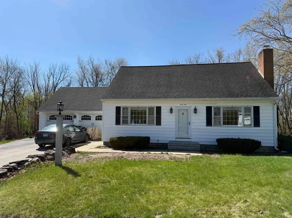 52 Shaunna Court, Manchester, NH 03109
