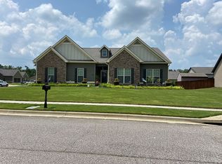 722 Dingo Dr, Opelika, AL 36804
