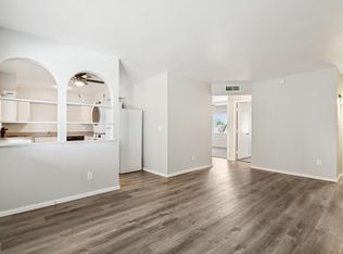 First Month Free! Beautiful East Mesa Apartment - Large and Spacious!, Mesa, AZ 85203