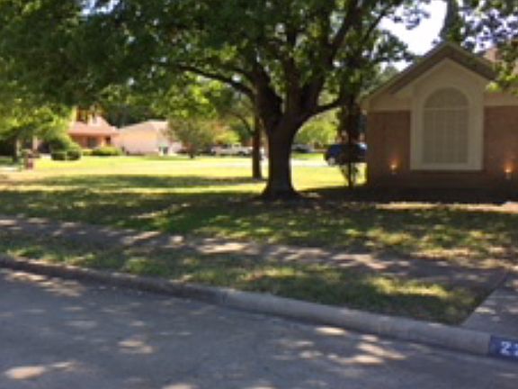 2nd image of 226 Diann St