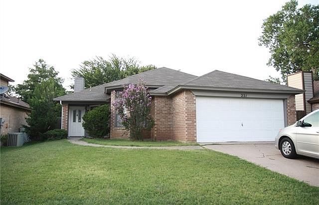 1st image of 221 Cutting Horse Ln