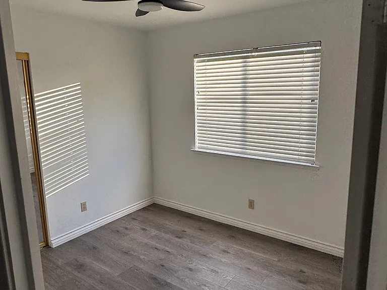 1187 Cabana Ct — Photo 22