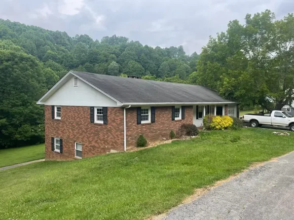 421 Oak Grove Rd #2, Boone, NC 28607
