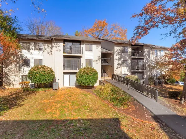 46 Spring Ct, Charlottesville, VA 22901