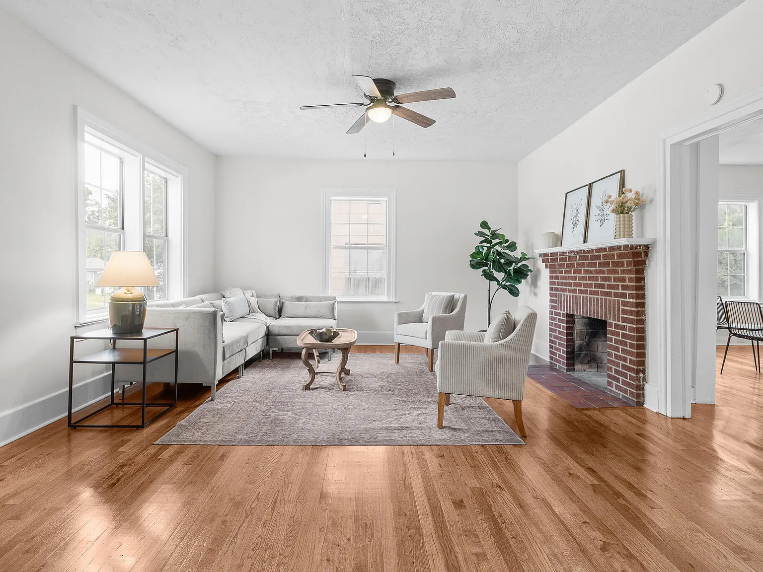 2 bed, 2.0 bath, 1225 sqft, $1,780 — Photo 4