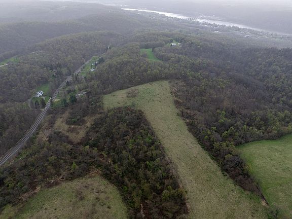 4th image of 172 Engle Rd