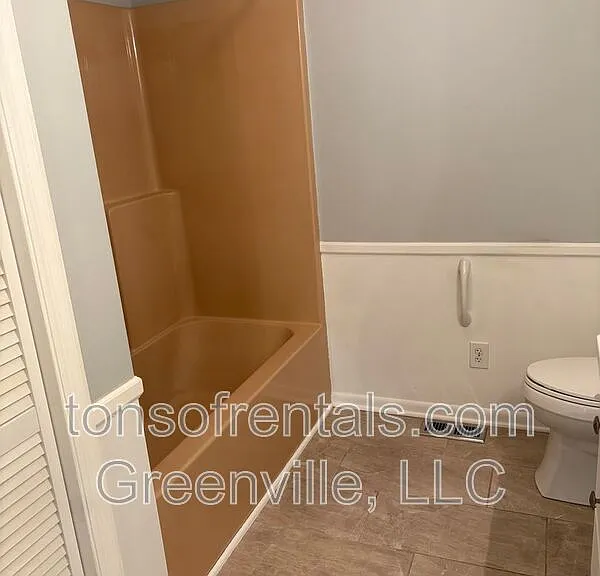 129 Foster Rd — Photo 18