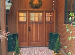 8541 E Mercer Way, Mercer Island, WA 98040