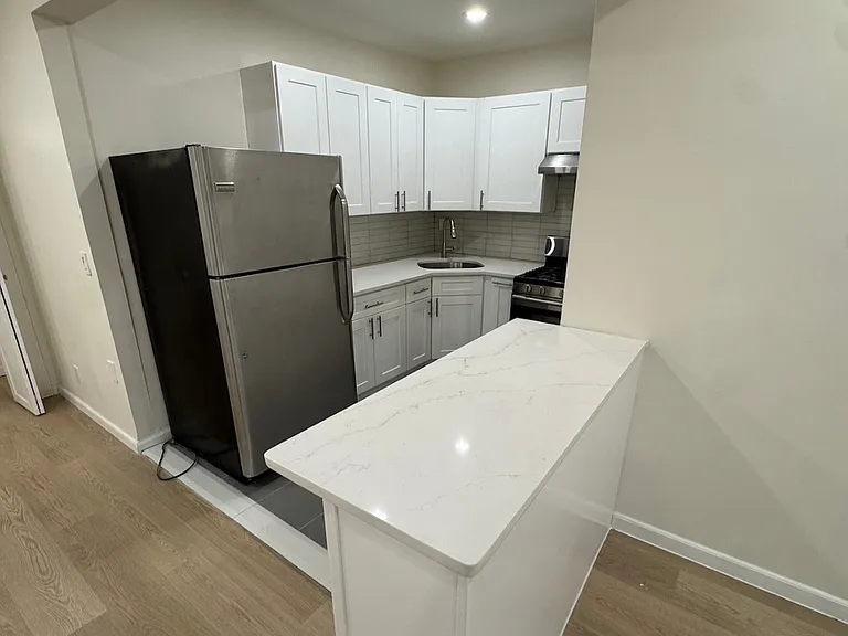 45-14 48th Ave #2R — Photo 4