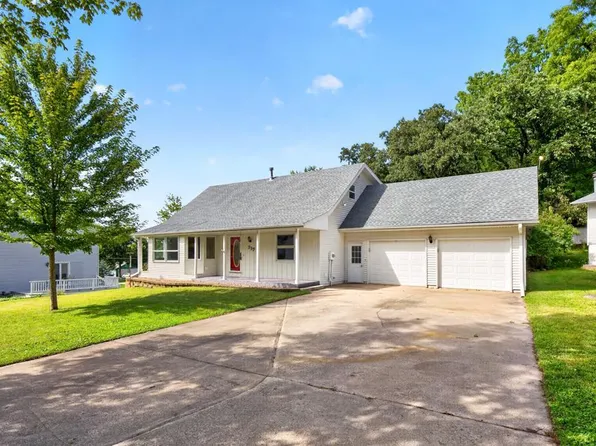 717 Cliff St NE, Chatfield, MN 55923