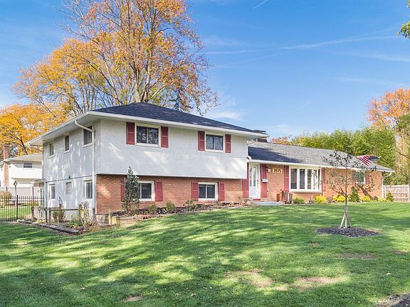 3rd image of 3975 Patricia Dr