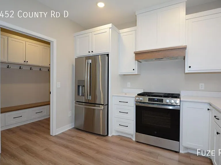 2452 County Road D W — Photo 6