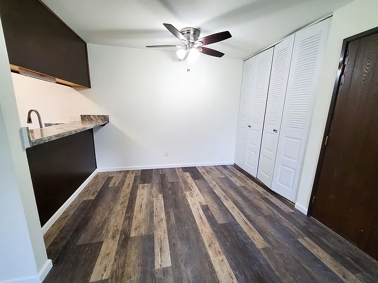 Belmar Apartments — Photo 31