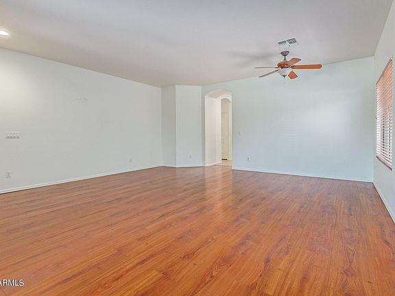 4th image of 3530 S SPRINGS Drive