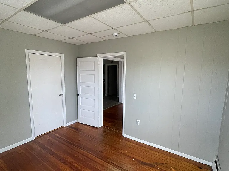 400 Smithfield Ave #1 — Photo 7